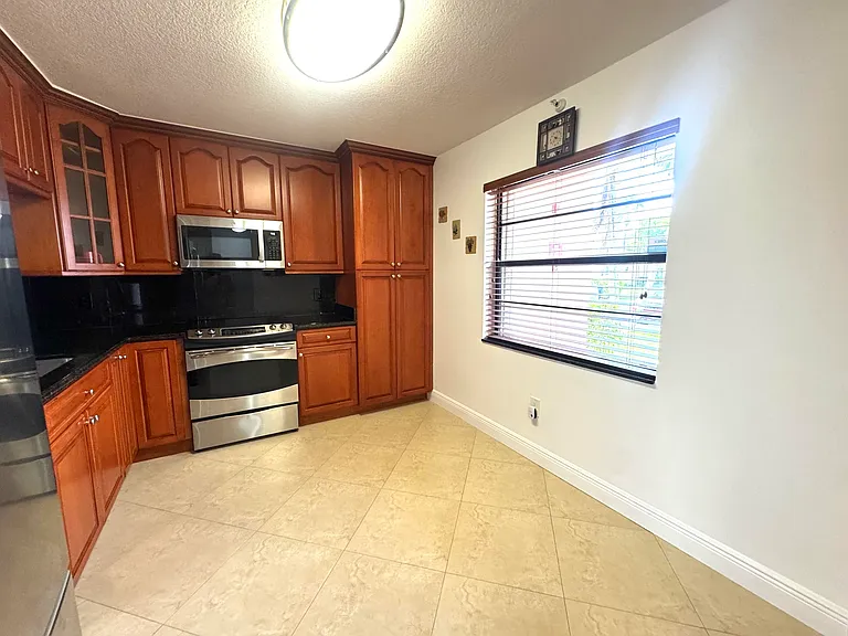 130 Lake Nancy Dr #101 — Photo 7