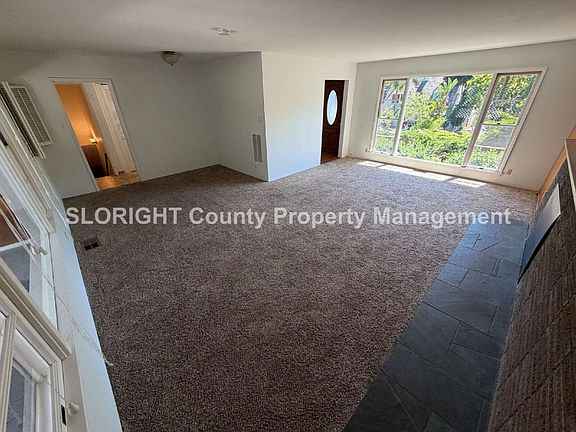 3rd image of 137 Broad St