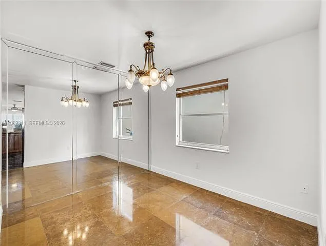 4 bed, 2.0 bath, 2154 sqft, $4,300 — Photo 4