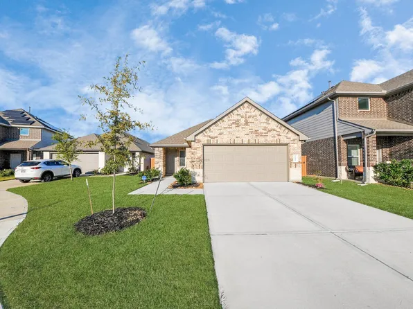 20122 Sienna Green Dr, Hockley, TX 77447