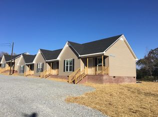 12 Summercrest Ln #1, Fayetteville, TN 37334