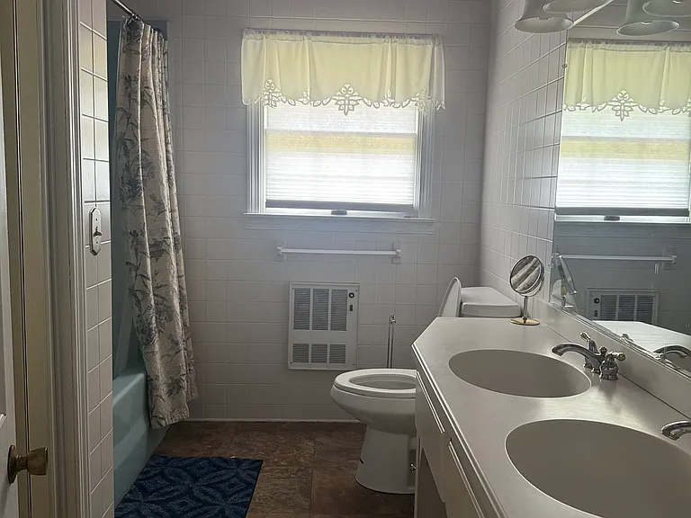137 Newton Hill Rd — Photo 17