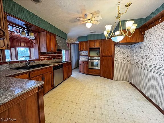 2nd image of 6133 Althea Dr