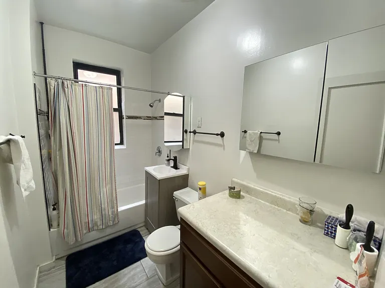 724 W Waveland Ave #2S — Photo 19