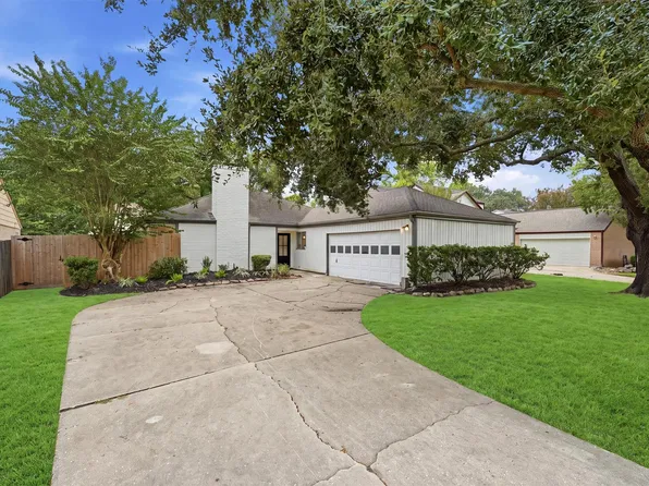 11415 Overbrook Ln, Houston, TX 77077