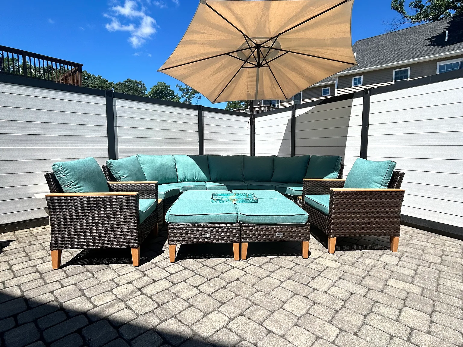 2 bed, 2000 sqft, $3,900 — Photo 3
