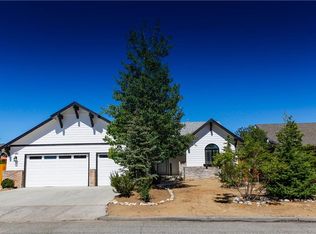 295 Pine Ln, Big Bear City, CA 92314