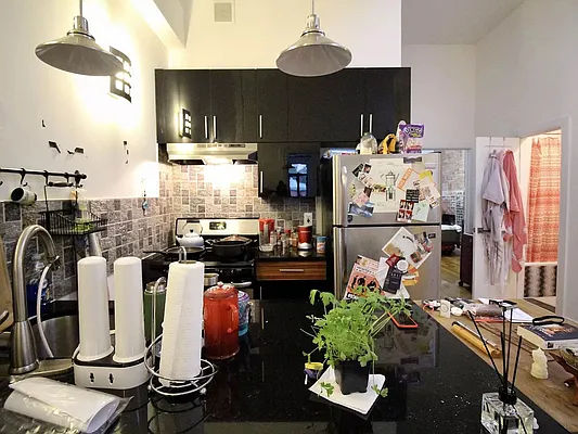 Rented by Massada Home Sales Inc | media 15