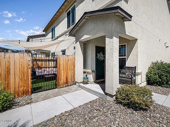 5th image of 451 Autumn Breeze Cir