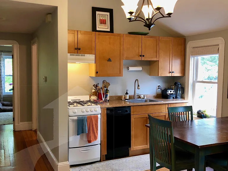132 Boston Ave #1 — Photo 1