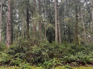 12708 Lovass Rd, Anderson Island, WA 98303