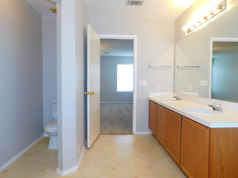 4204 Sonoma Dr — Photo 16