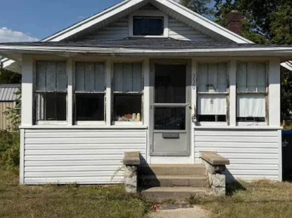 330 E Simonton St, Elkhart, IN 46514