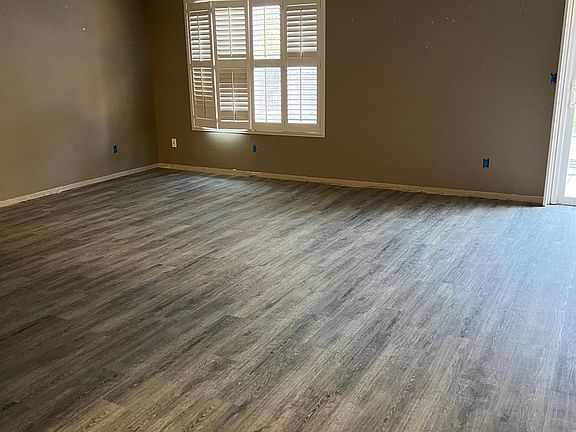 5th image of 2818 W Brooke Ave