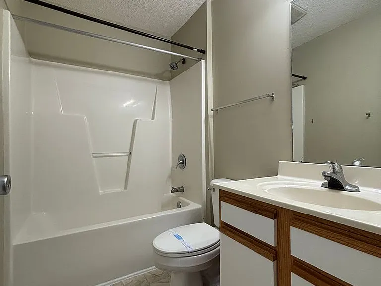46 Pirates Cove Dr — Photo 11
