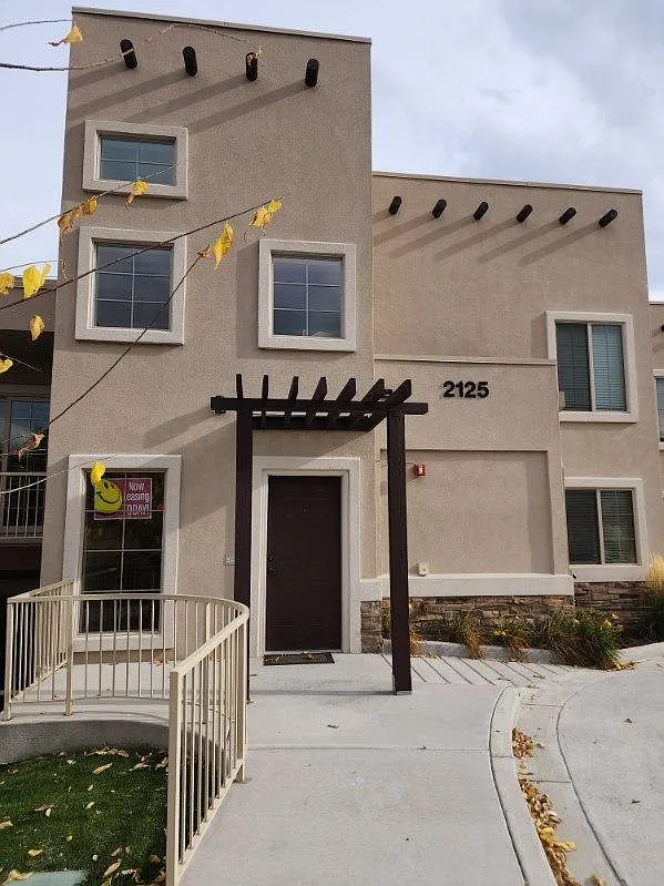 2 bed, $1,650 — Photo 1