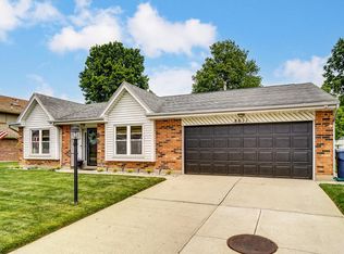 8611 Pinegate Way, Dayton, OH 45424