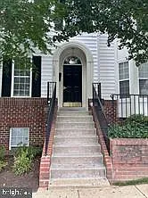 1588 Leeds Castle Dr #101