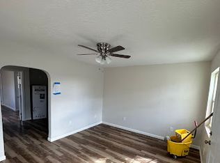 423 Fitzgerald Rd NW, Albuquerque, NM 87107