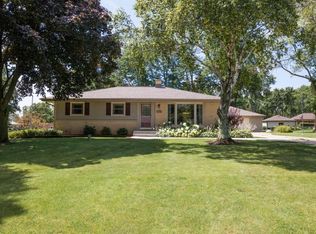 12855 W Allerton Ave, New Berlin, WI 53151