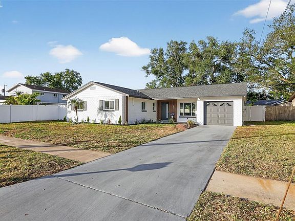 5th image of 8317 Boxwood Dr