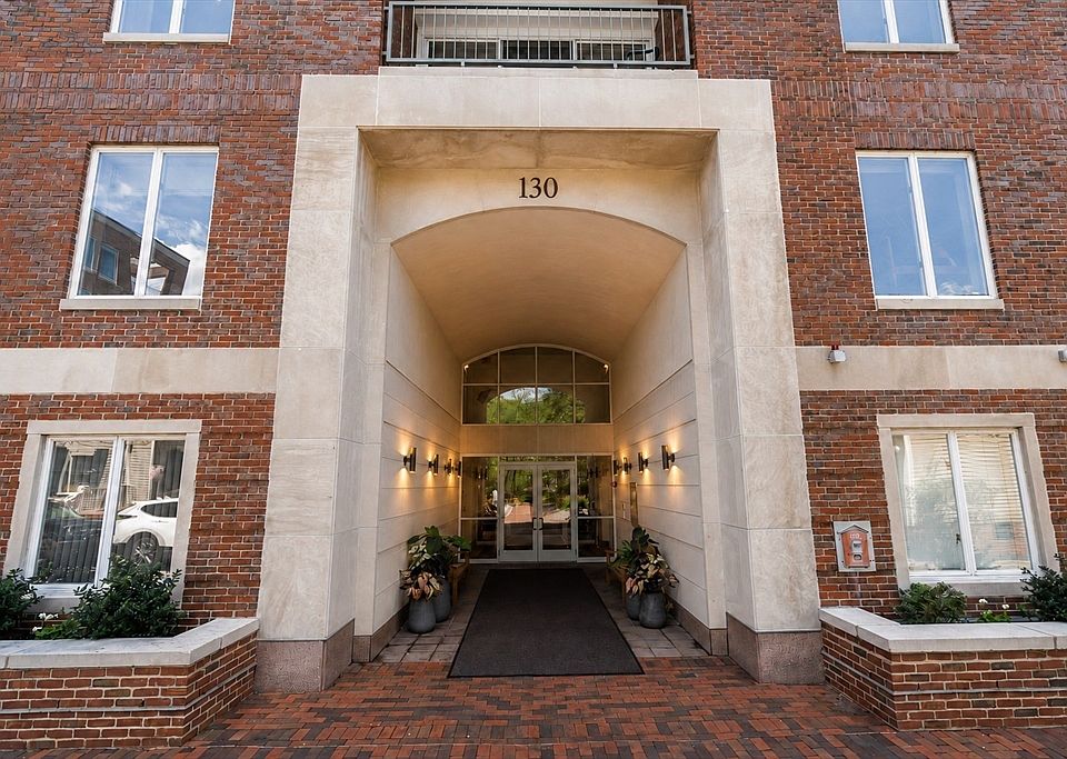1st image of 130 Mount Auburn St APT 110