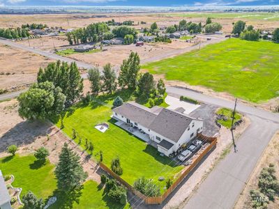 596 Silver Beach Dr, Jerome, ID, 83338