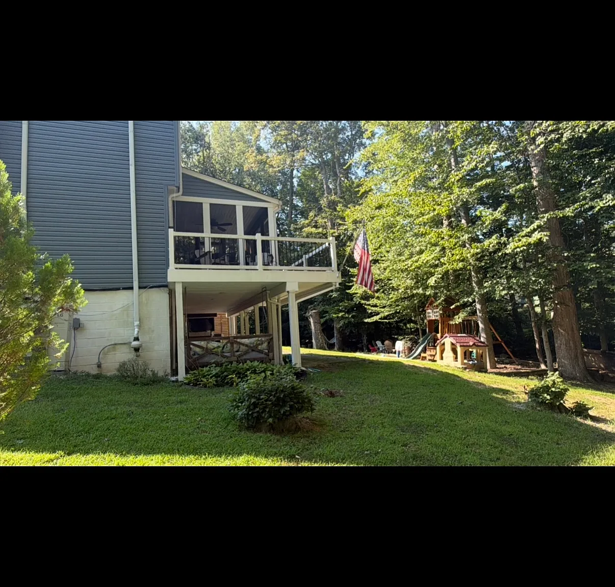 5 bed, 3.5 bath, 2542 sqft, $3,950 — Photo 3