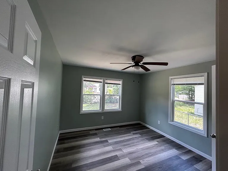 106 Bowden Dr — Photo 22