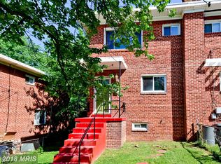 718 Neptune Ave, Oxon Hill, MD 20745