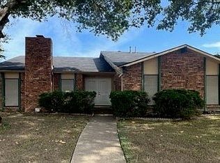 2825 Landershire Ln, Garland, TX 75044