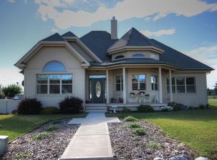 1016 Electric Ave, Bigfork, MT 59911