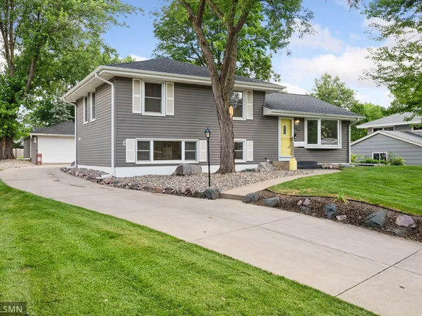 4808 W 111th St, Minneapolis, MN 55437