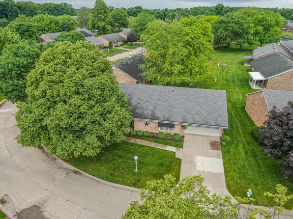 2219 Manhattan Blvd, Springfield, OH 45504