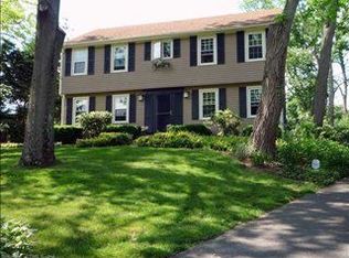 96 Stage Coach Rd, Windsor, CT 06095