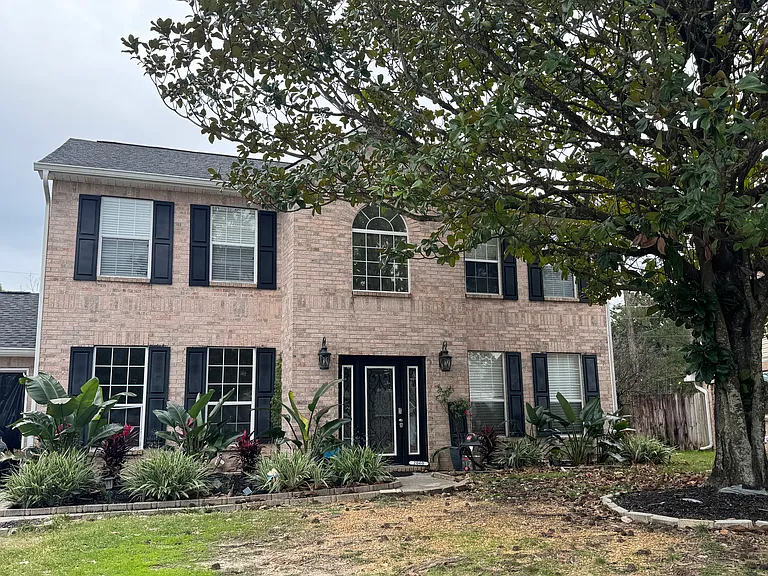 2060 Juniper Dr — Photo 3
