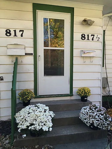 817 River St Photo 1
