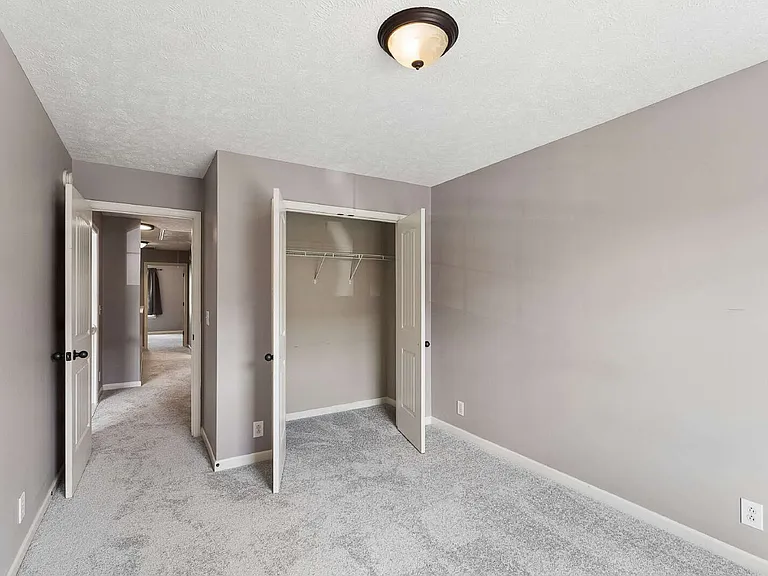 4828 Octavia St — Photo 23