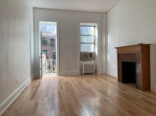 322 W 77th St #3R, New York, NY 10024