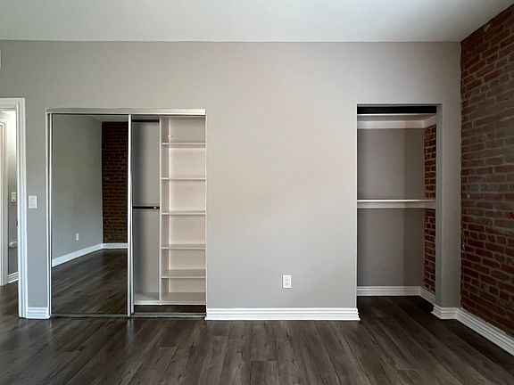 5th image of 1760 N Wilcox Ave #416
