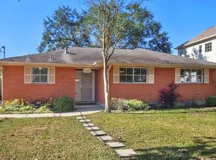 5900 Chatham Dr, New Orleans, LA 70122