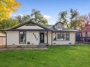 1562 Harbor Rd, Dallas, TX 75216