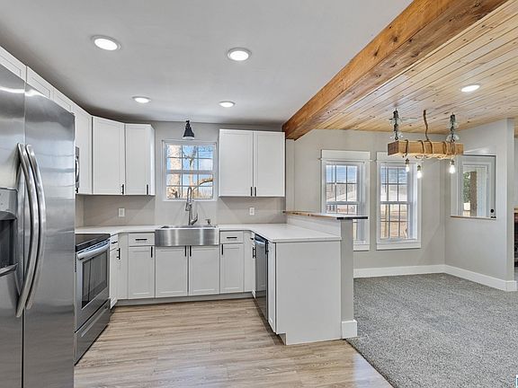 3rd image of 311 Thrash Rd