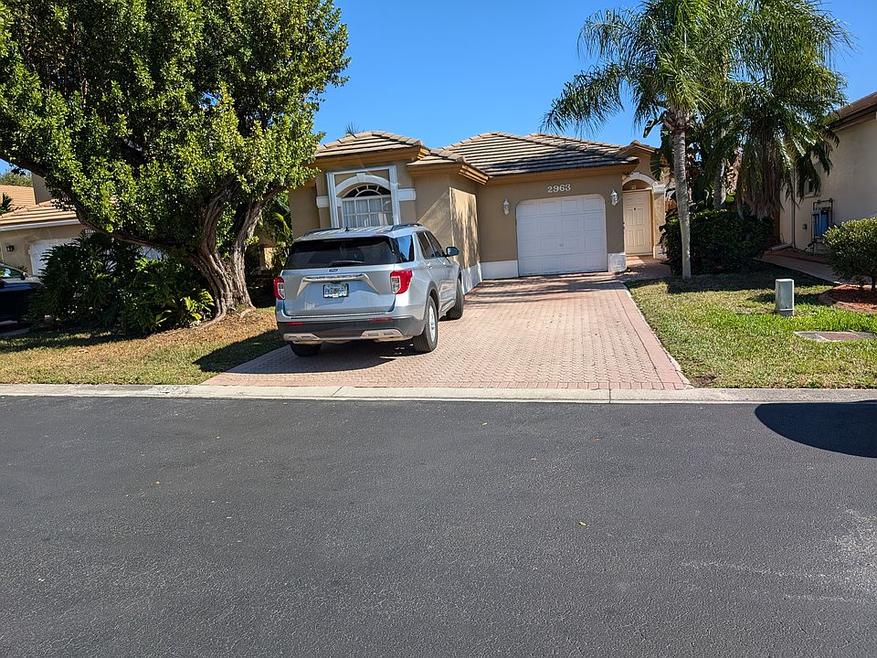 1st image of 2963 NW 99th Pl
