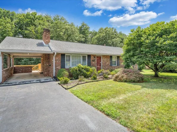 5032 Bruceton Rd SW, Roanoke, VA 24018