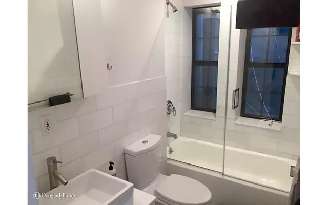 Rented by Douglas Elliman | media 5
