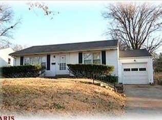 8916 Boyce Pl, Saint Louis, MO 63136