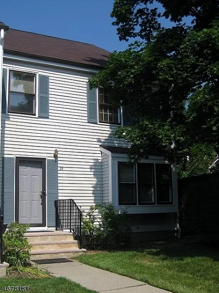 25 Wexford Dr