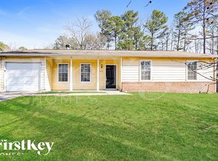 6450 Peppermill Ln, Atlanta, GA 30349