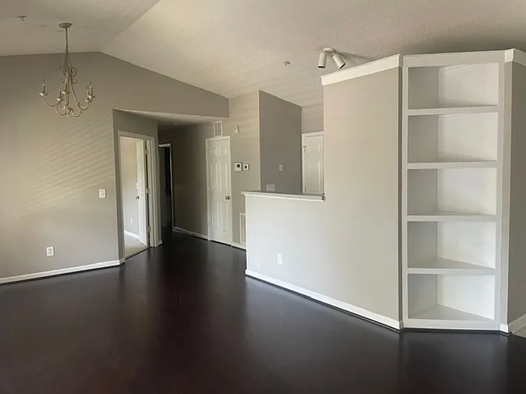 832 Scholastic Dr — Photo 3